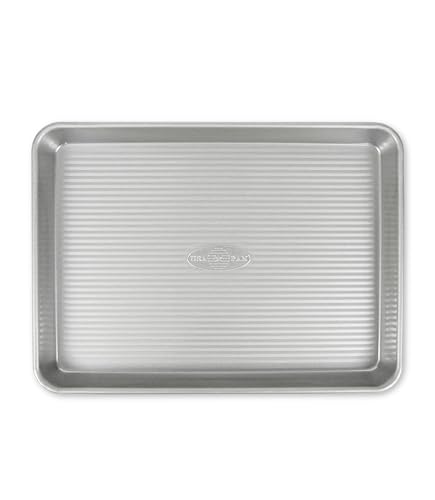 USA Pan Bakeware Nonstick Quarter Sheet Pan